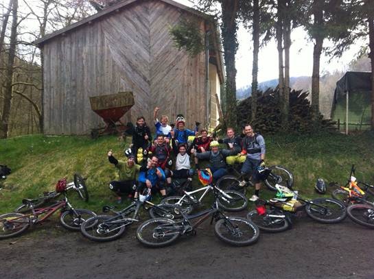 Cannondale Enduro Tour Team