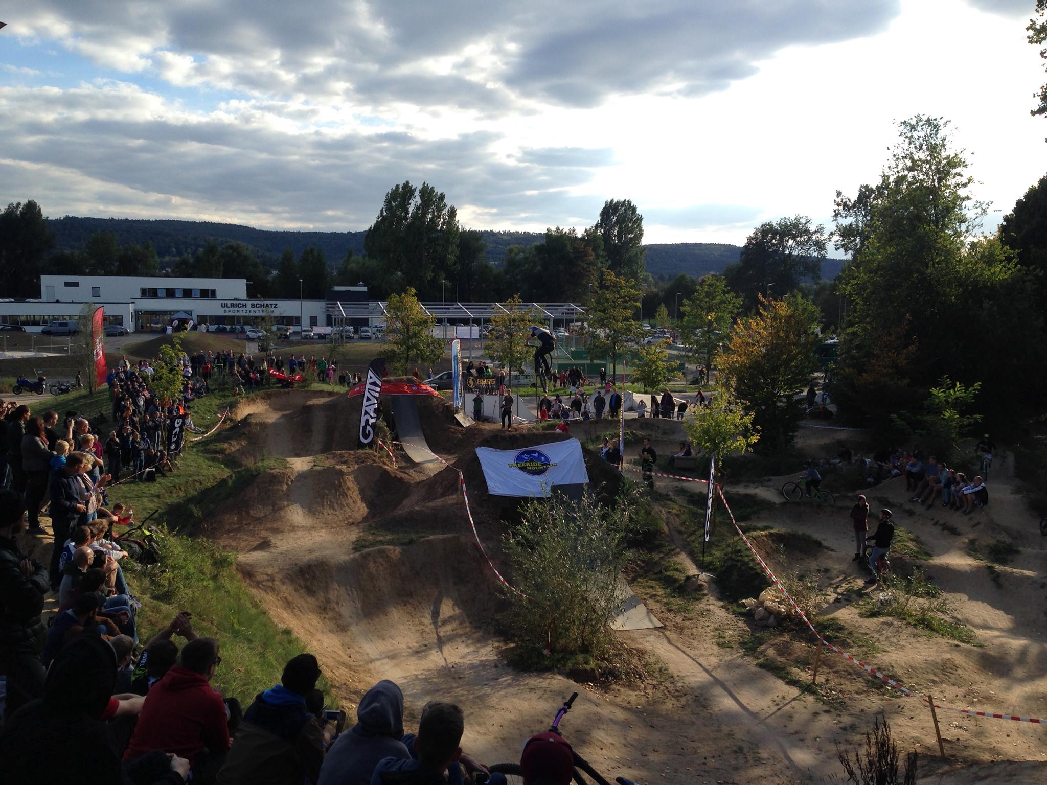 Freeride Mountain Riverside Bikegames